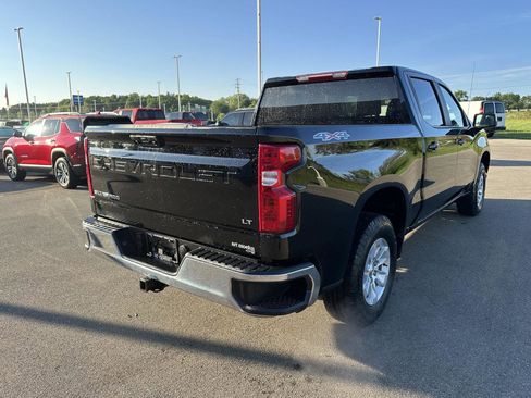 Used 2025 Chevrolet Silverado 1500 LT w/ Work Truck Package AWD/4WD image 6