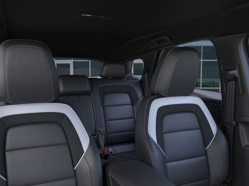 New 2026 Chevrolet Blazer EV LT AWD/4WD image 24