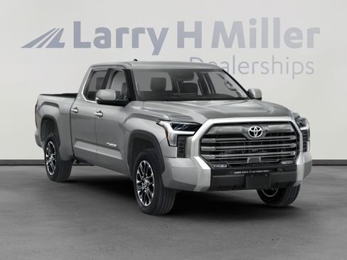 Used 2022 Toyota Tundra Limited w/ TRD Off-Road Package image 6