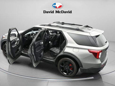 Used 2020 Ford Explorer ST w/ ST Street Pack image 7