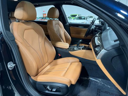 Used 2018 BMW 640i Gran Turismo xDrive 640i Gran Turismo xDrive Sedan image 51