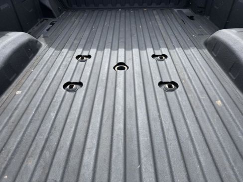 Used 2021 Chevrolet Silverado 2500 W/T w/ Gooseneck/5TH Wheel Package image 13