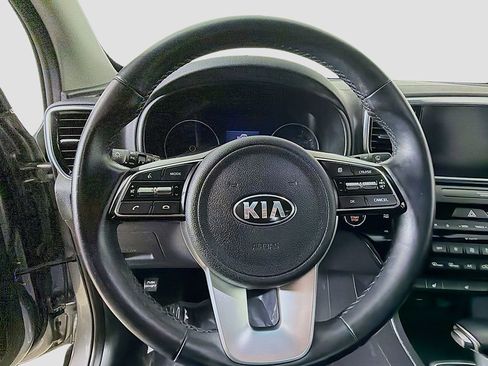 Used 2022 Kia Sportage EX image 31