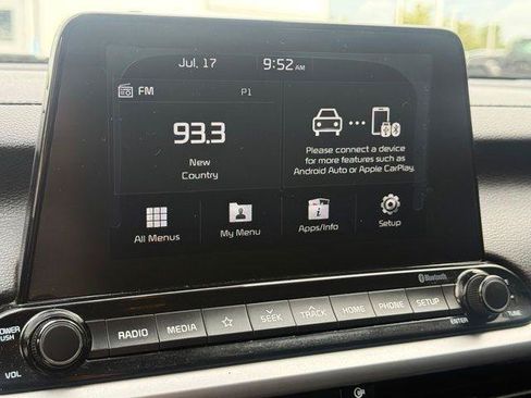 Used 2020 Kia Forte LXS FWD image 10