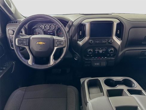 Used 2019 Chevrolet Silverado 1500 LT w/ All-Star Edition AWD/4WD image 2