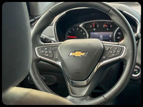 Used 2024 Chevrolet Equinox LT w/ Driver Convenience Package image 28