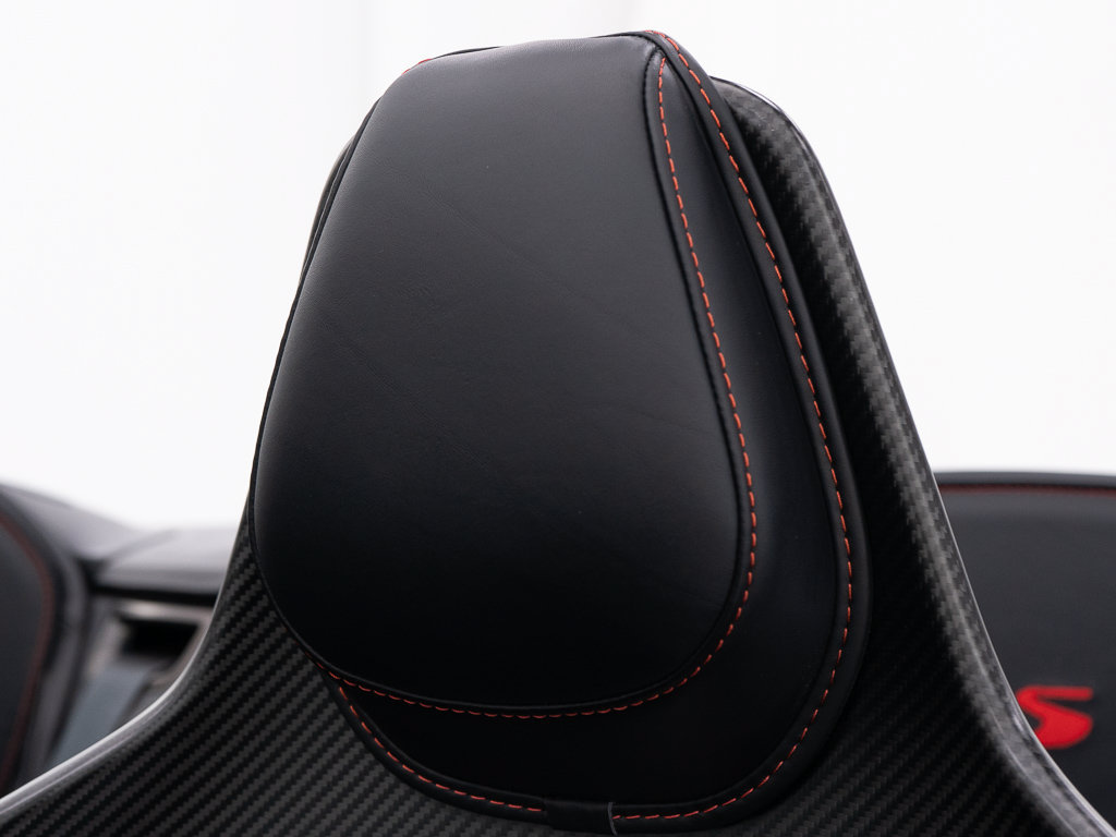 Used 2023 Aston Martin DBS Superleggera Volante RWD image 24