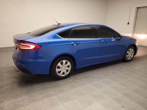 Used 2019 Ford Fusion S FWD image 10