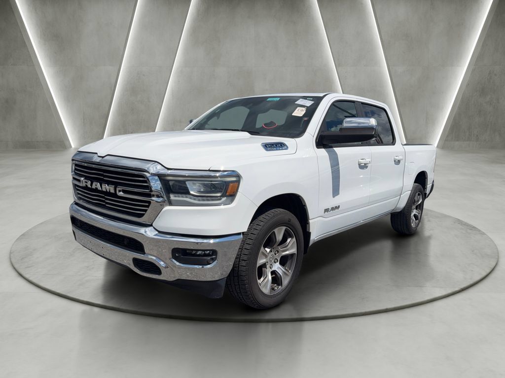 Used 2023 RAM 1500 Laramie AWD/4WD image 3