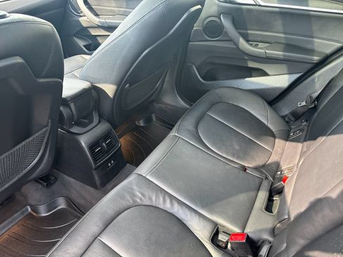 Used 2019 BMW X1 xDrive28i w/ Convenience Package AWD/4WD image 13