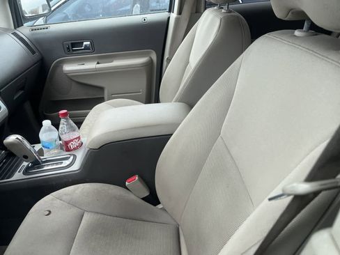 Used 2010 Ford Edge SEL image 22