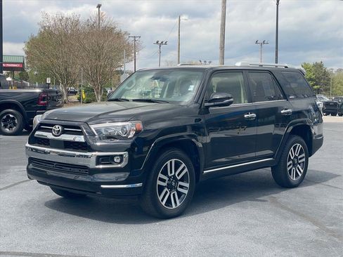 Used 2023 Toyota 4Runner Limited image 3