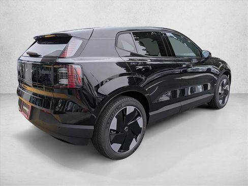 New 2026 Volvo EX30 Plus w/ Protection Package Premier AWD/4WD image 2