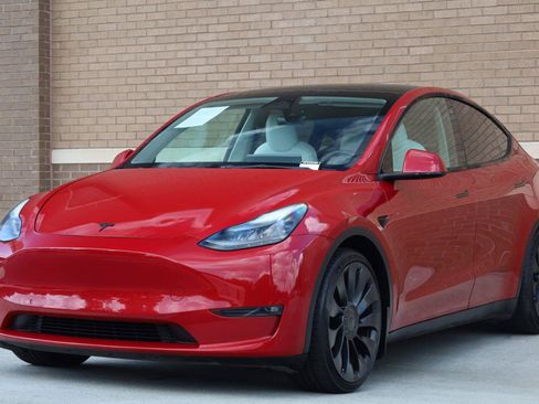 Used 2022 Tesla Model Y Performance AWD/4WD image 4