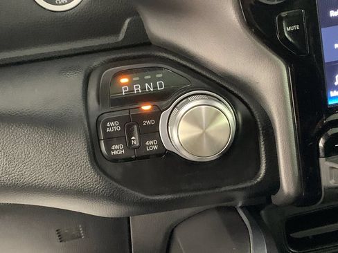 Used 2022 RAM 1500 Laramie AWD/4WD image 25