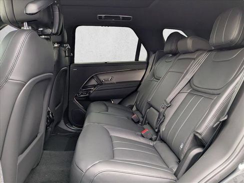 New 2026 Land Rover Range Rover Sport SE image 17