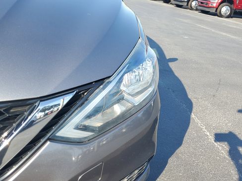 Used 2017 Nissan Sentra S w/ S Style Package image 3