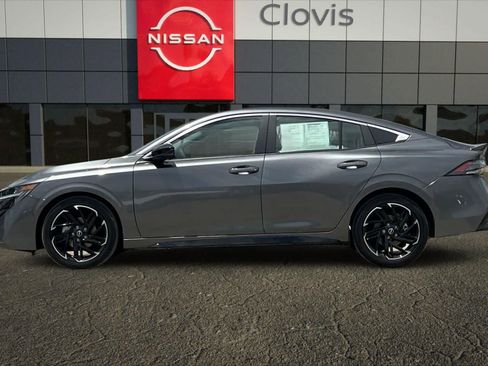 New 2026 Nissan Sentra SR FWD image 6
