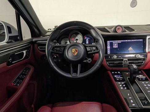 Certified 2023 Porsche Macan GTS AWD/4WD image 21