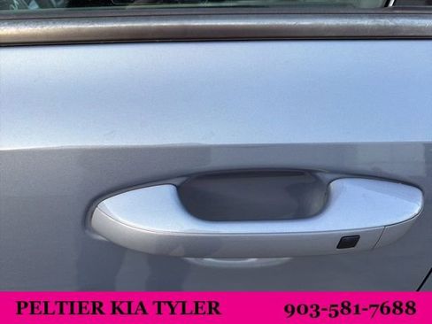 Certified 2022 Kia Sorento SX image 7