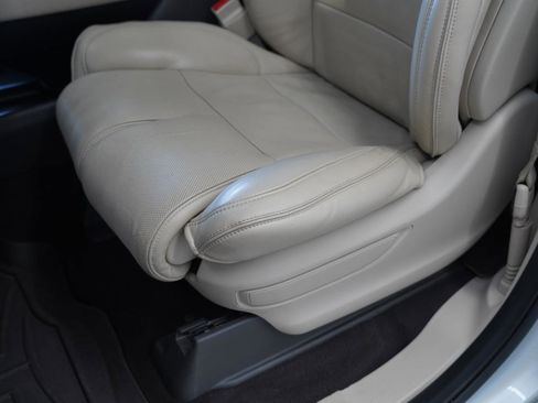 Used 2018 Lincoln Navigator Reserve w/ Technology Package image 26