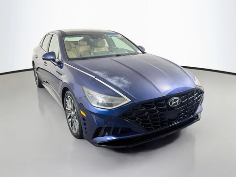Used 2020 Hyundai Sonata Limited w/ Cargo Package FWD image 3