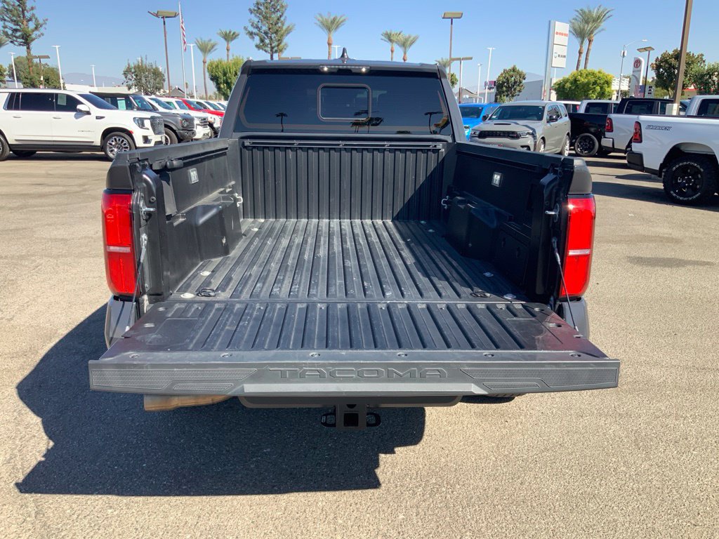 Used 2024 Toyota Tacoma TRD Sport w/ TRD Sport Upgrade Package AWD/4WD image 7