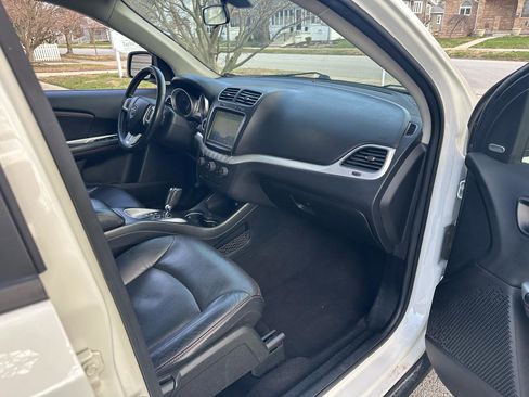 Used 2018 Dodge Journey GT w/ Nav & Sun Group image 30