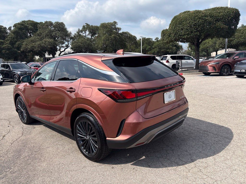 Used 2026 Lexus RX 350 Premium w/ Convenience Package FWD image 3