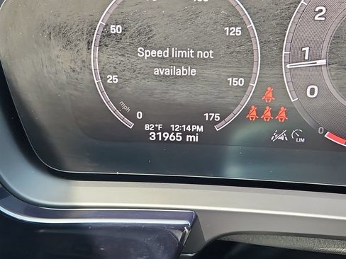 Certified 2024 Porsche Cayenne AWD/4WD image 14