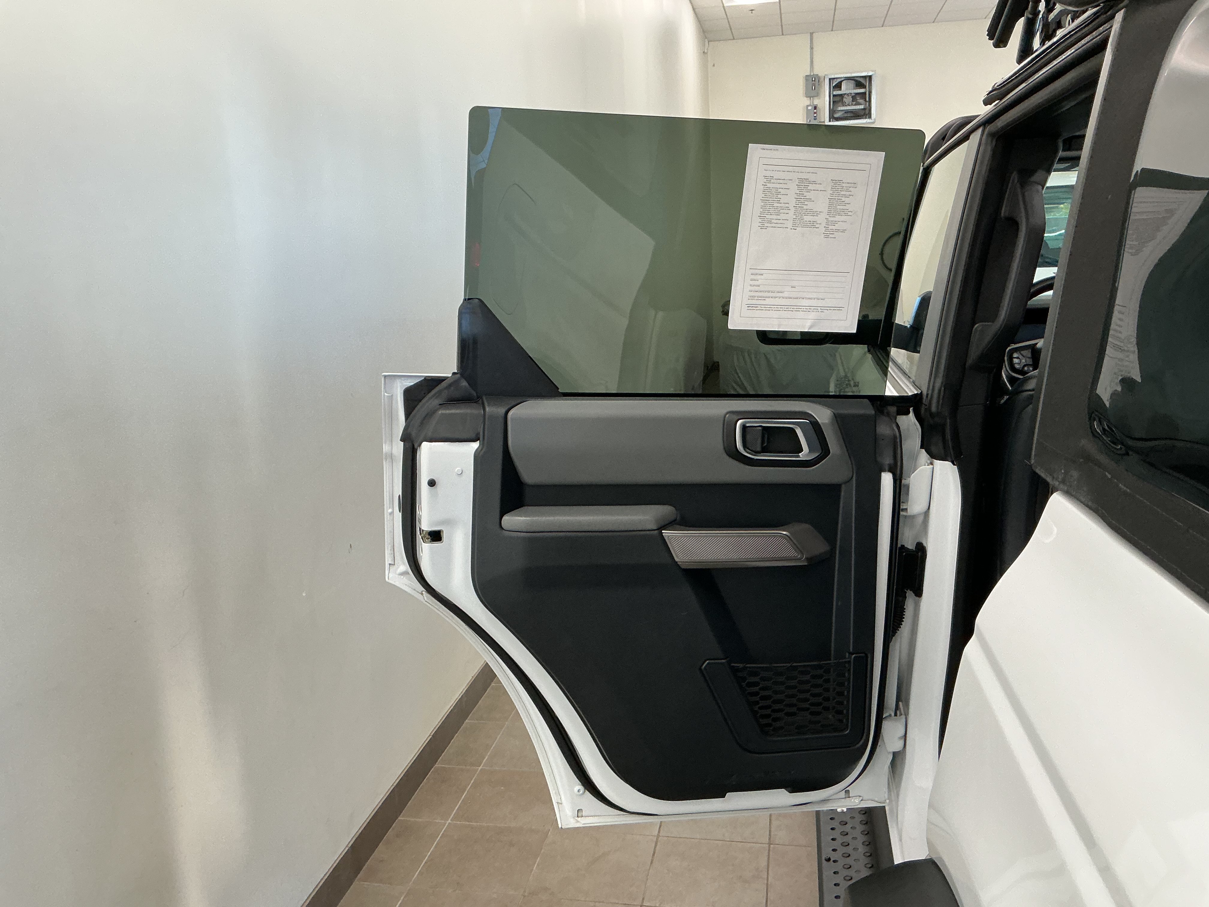 Used 2023 Ford Bronco Black Diamond AWD/4WD image 9