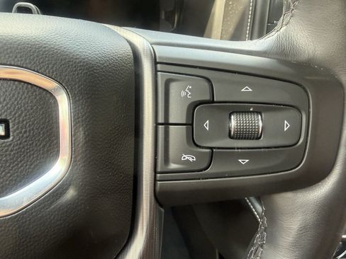 Used 2023 GMC Yukon Denali Ultimate AWD/4WD image 21