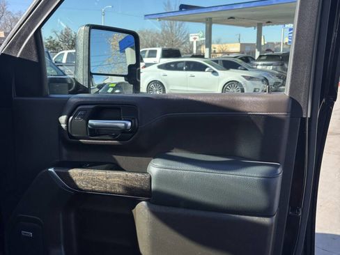 Used 2020 GMC Sierra 3500 Denali w/ Denali Ultimate Package image 13