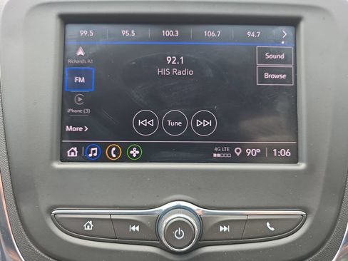 Used 2024 Chevrolet Equinox LT FWD image 28