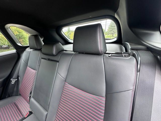 Used 2023 Toyota RAV4 XSE w/ Weather Package AWD/4WD image 11