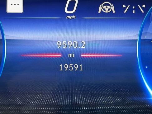 Certified 2023 Mercedes-Benz EQS 580 4MATIC Sedan image 22