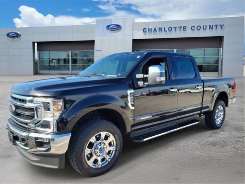 Used 2021 Ford F250 Lariat w/ Lariat Ultimate Package image 2