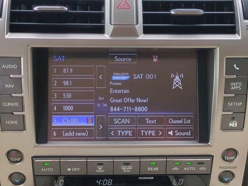 Used 2020 Lexus GX 460 Premium w/ Premium Package AWD/4WD image 16