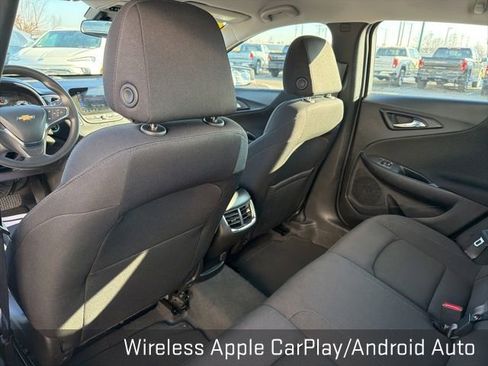 Used 2024 Chevrolet Malibu LT image 25