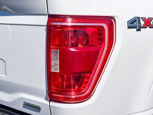 Used 2021 Ford F150 XLT w/ Trailer Tow Package image 8