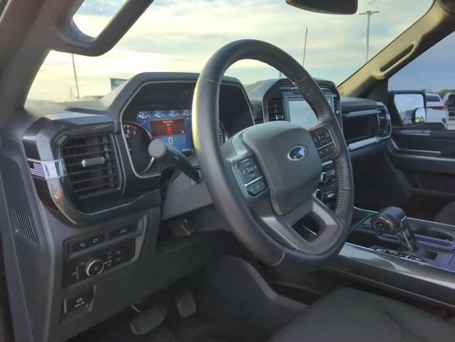 Used 2022 Ford F150 XLT w/ Equipment Group 302A High RWD image 14