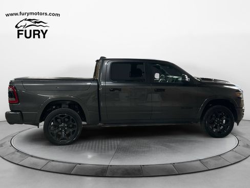 Used 2024 RAM 1500 Limited AWD/4WD image 2