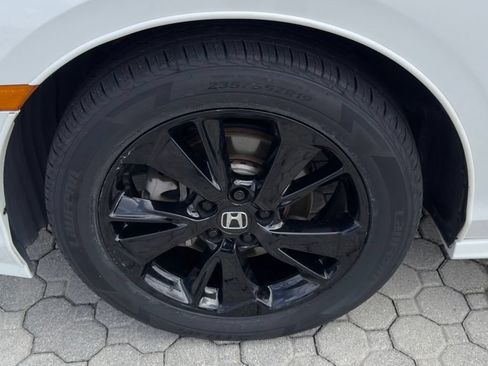 Used 2023 Honda Odyssey Sport image 19