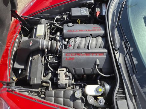 Used 2006 Chevrolet Corvette Convertible w/ Preferred Equipment Group RWD image 38