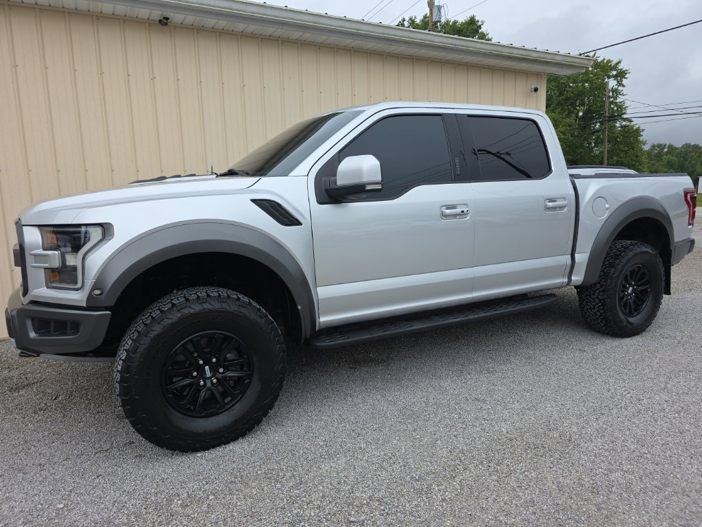 Used 2018 Ford F150 Raptor w/ Equipment Group 802A Luxury AWD/4WD image 10