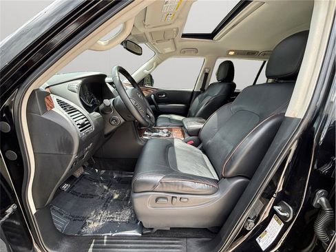 Used 2020 Nissan Armada SL w/ Premium Package image 2