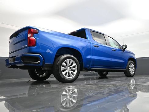 Used 2024 Chevrolet Silverado 1500 Custom RWD image 24