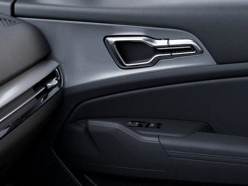 New 2026 Kia Sportage EX image 25