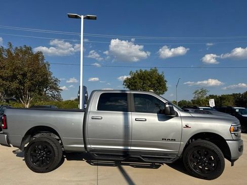 Used 2024 RAM 2500 Laramie w/ Night Edition AWD/4WD image 2
