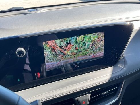 Used 2025 Buick Encore GX Preferred image 17